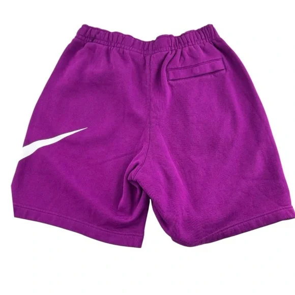 Nike Kids Vibrant Purple Shorts - Picture 2 of 3
